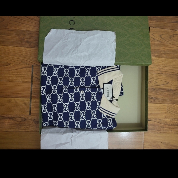 Authentic Gucci GG Monogram Motif Embroidered Tshirt - Picture 5 of 10